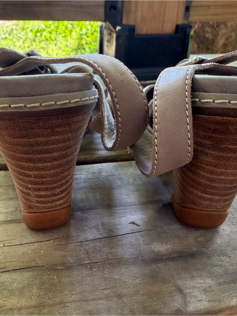 Timberland Women’s Taupe Strappy Buckle Heels Size 7.5 - Picture 6 of 9